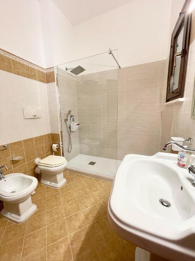 Civico 22 Apartment Trapani Luaran gambar